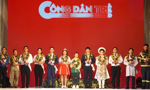 Ông chủ 'ATM gạo' trở thành công dân trẻ tiêu biểu TP.HCM năm 2020