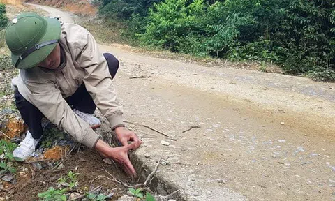 Thanh Hóa: Đường 35 tỉ đồng vừa đưa vào sử dụng đã hỏng