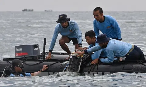 Vụ máy bay Indonesia gặp nạn: Đã xác định được vị trí hộp đen