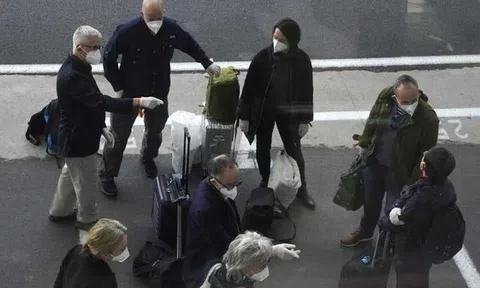 Đoàn chuyên gia WHO tới Vũ Hán điều tra nguồn gốc COVID-19