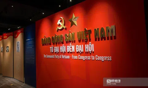 Nhìn lại hiện vật, tài liệu về 12 kỳ Đại hội của Đảng