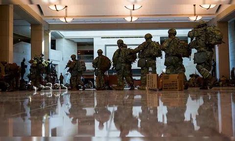 Hàng trăm binh sĩ vệ binh Quốc gia mắc COVID-19 sau lễ nhậm chức của ông Biden