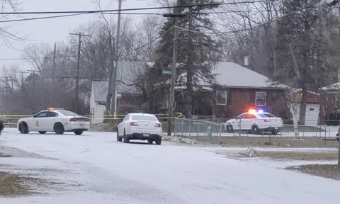 Xả súng kinh hoàng ở Mỹ, 5 người thiệt mạng