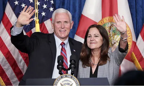 Cựu Phó Tổng thống Mỹ phải đi ở nhờ vì không có nhà riêng