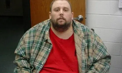 Kẻ gửi thư doạ giết cựu Tổng thống Trump lĩnh án 9 năm tù giam