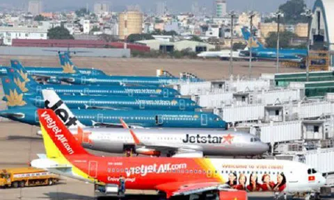 Giá vé máy bay nội địa dịp Tết tiếp đà giảm mạnh