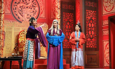 Denis Đặng bị tố cáo tội “lộng quyền”, MisThy "náo động" sân khấu "Ơn giời cậu đây rồi"