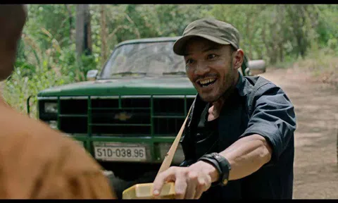 Chồng siêu mẫu Xuân Lan đóng vai quan trọng trong bom tấn Netflix “Da 5 Bloods”