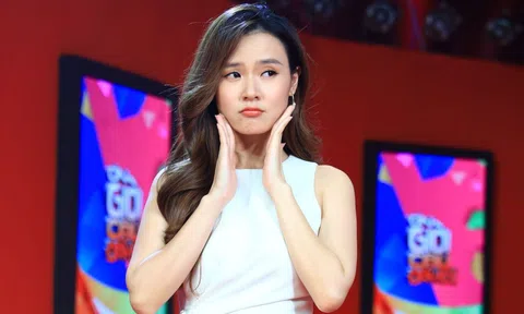 Midu lo sợ bước vào căn phòng của Trường Giang chỉ vì một món nợ