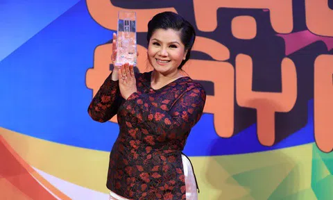 "Kẻ tám lạng người nửa cân" với Anh Tú, nghệ sĩ cải lương Tú Sương xuất sắc nhận cúp "Ơn giời cậu đây rồi"