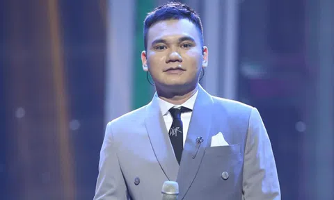 Khắc Việt nghẹn ngào chia sẻ điều khiến anh sợ hãi nhất