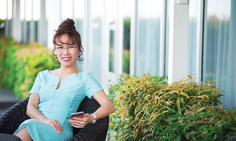 Tỷ phú Nguyễn Thị Phương Thảo: Từ tuổi thơ khao khát ngồi trên máy bay đến top 100 nhân vật thay đổi kinh tế châu Á