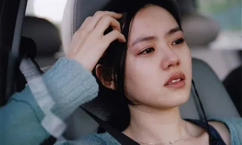 Vợ bầu rơi nước mắt với những câu nói vô tâm của chồng