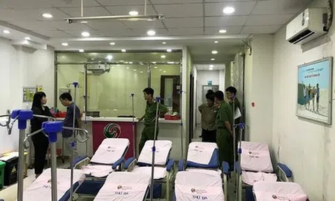 Đại diện phòng khám Hồng Phúc nói gì về thông tin giữ bệnh nhân?