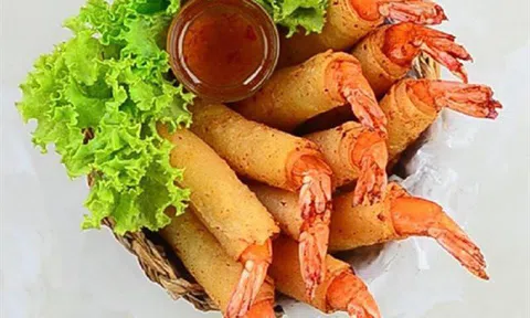 Cách làm chả ram tôm chiên giòn ngon hơn nhà hàng