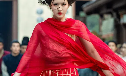 Học "thánh nữ xuyên không" Triệu Lộ Tư bí quyết giữ dáng thon gọn nhờ 3 thói quen đơn giản