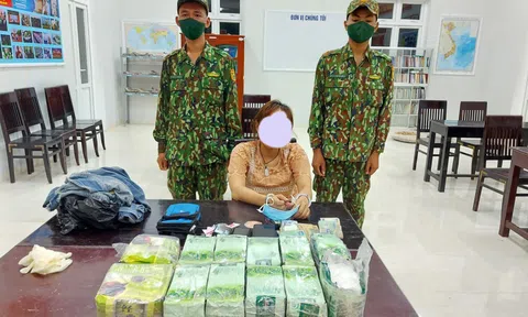 Bắt 9 đối tượng buôn ma tuý, thu giữ 30kg ma túy, hơn 10.000 viên thuốc lắc