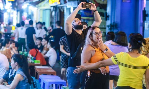 Hà Nội kích cầu du lịch