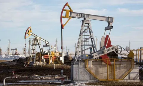 Giá xăng, dầu (22/6): Tăng mạnh