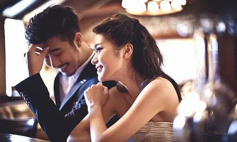 Đàn ông thường đặt tay ở một nơi "rất hiểm" khi muốn thu hút một cô gái