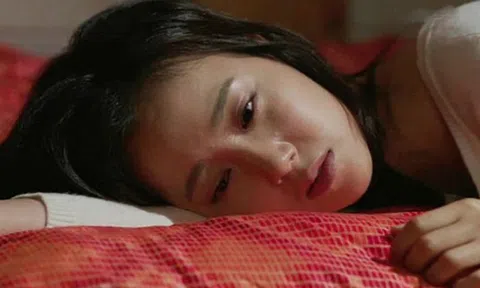 Nỗi niềm đẫm nước mắt của người vợ có chồng quá vụng về lại hay bao biện