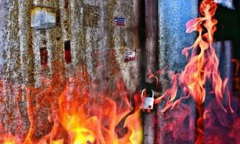 Bắt tạm giam kẻ cuồng ghen, phóng hỏa thiêu chồng trong phòng trọ
