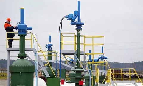 Giá xăng dầu hôm nay 8/7: Dầu tiếp tục tăng giá