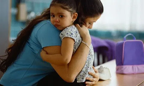 Phải làm gì khi chồng trốn cấp dưỡng nuôi con sau ly hôn?