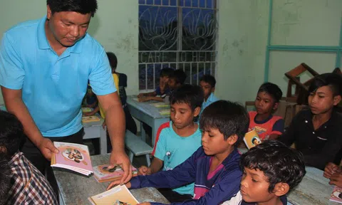 Những lớp học đặc biệt ở chùa Long Cát