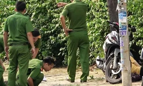 Kết quả điều tra ban đầu vụ nam sinh tử vong cạnh xe máy, trên ngực còn cắm dao
