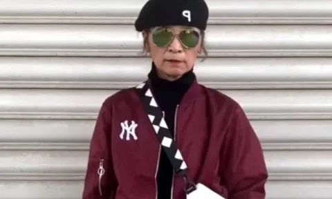 Bà cụ 60 tuổi ăn mặc sành điệu như giới trẻ