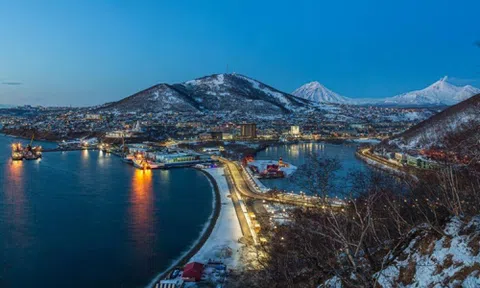 Cận cảnh vẻ đẹp hút hồn của bán đảo Kamchatka huyền bí ở Nga