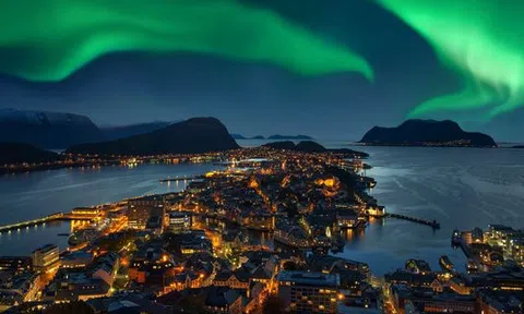 Video: Khám phá Na Uy - vùng đất của "mặt trời nửa đêm"