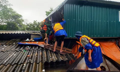 Mưa lũ tại miền Trung: Đã có 84 người chết, 38 người mất tích, gần 53 nghìn căn nhà bị ngập