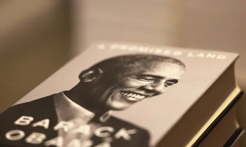 Hồi ký của cựu Tổng thống Barack Obama lập kỷ lục trong ngày phát hành