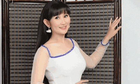 NSUT Cải lương Tâm Tâm gây thương nhớ trong tà áo dài Việt Nam