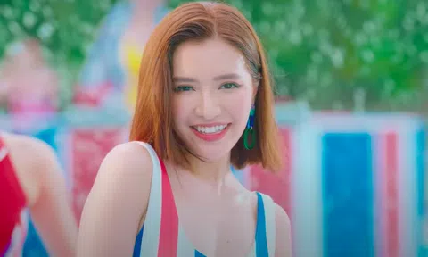 Bích Phương khuấy động đường đua âm nhạc mùa hè với teaser 'nóng bỏng mắt'
