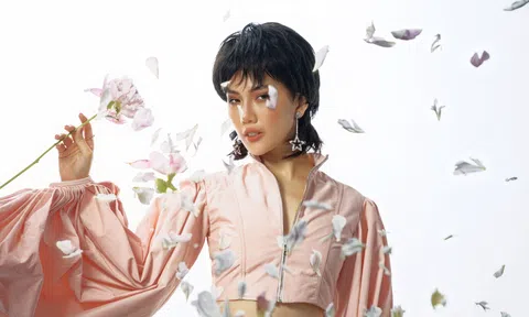 Siêu mẫu Bùi Quỳnh Hoa hóa tomboy mừng sinh nhật tuổi 22