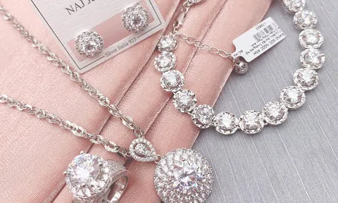 Điều gì làm nên những món đồ trang sức bạc đẹp nhất Việt Nam?