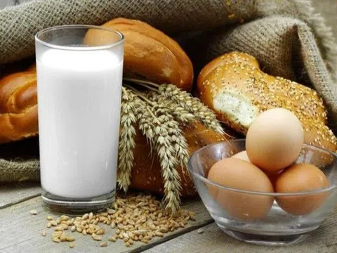 3 kiểu bữa sáng ăn nhiều có khi còn hại hơn nhịn, 4 thực phẩm khác tốt hơn gấp bội, không gồm bún, phở