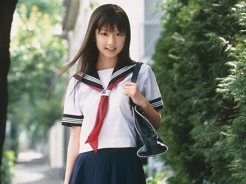 Vì sao nữ sinh Nhật Bản luôn mặc váy ngắn kể cả trời lạnh? Có một lý do sâu xa khó tin