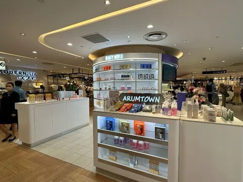 BeautyWorld khai trương rực rỡ tại Takashimaya: Bùng nổ ưu đãi cùng Huxley, Arumtown và secret Key