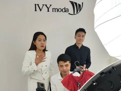 IVY moda và Kols Đình Khánh cùng nhau làm từ thiện