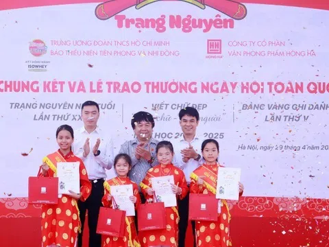 Luyện nét chữ – Có phải để giữ gìn tinh hoa Việt?