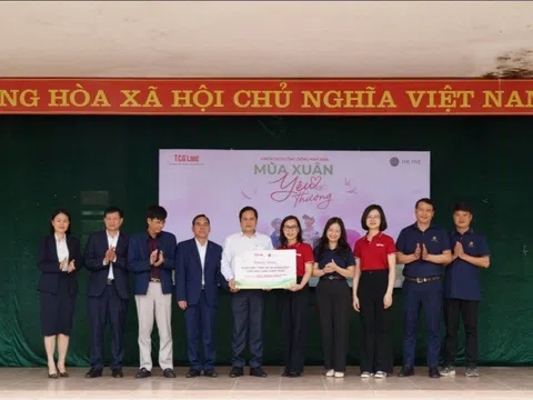 The Five xây dựng phòng máy tính cho học sinh vùng cao Quảng Ninh