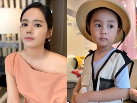 “Nữ thần sắc đẹp” 9 năm ròng rã mới có thai, cái kết con sinh ra thuộc top 1% trẻ em thông minh nhất cả nước