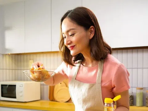 Chọn dầu ăn tốt cho sức khỏe: Người nội trợ nên bắt đầu từ đâu?