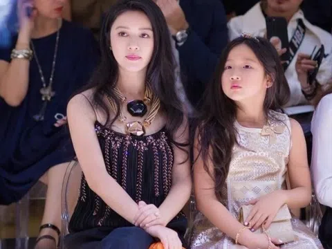 "Nữ thần đẹp nhất" ở ẩn sinh con, 12 năm sau mới nhận bố đứa trẻ là tỷ phú, từ chối thừa kế 46 nghìn tỷ