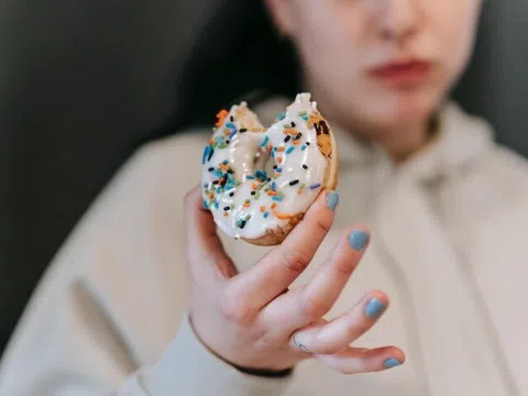 Vì sao đừng ăn đồ ngọt vào buổi sáng? Đáp án tưởng đơn giản nhưng nhiều người hay nhầm lẫn thành trả lời sai