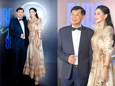 Diễn viên Thuỷ Tiên đẹp quý phái bên bố chồng Tăng Thanh Hà, "vua hàng hiệu" chăm tháp tùng vợ từ ngày nghỉ hưu